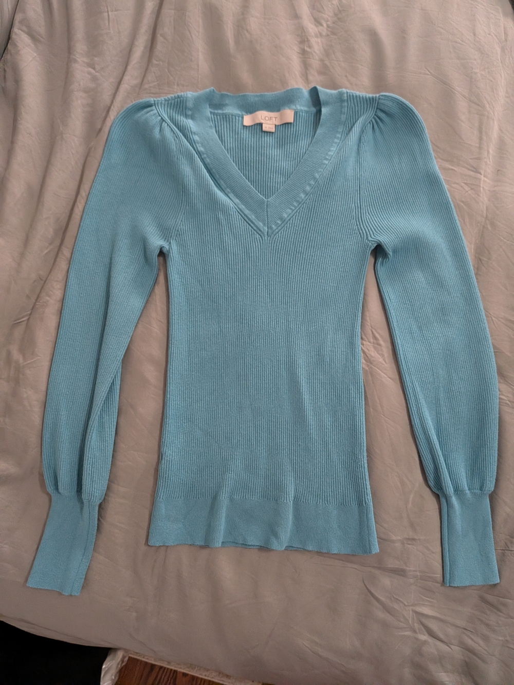 LOFT Robbin Egg Blue Ribbed V-Neck Sweater, XS